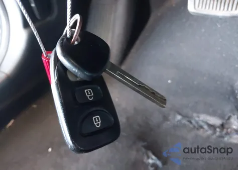 2016 Hyundai Veloster z USA, uszkodzony, nr VIN KMHTC6ADXGU288262